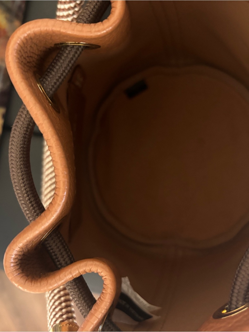 Marc Jacobs Brown Leather The Bucket Bag with Rope Top Handle - Picture 14 of 15